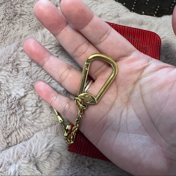SOLD Louis Vuitton Key Cles Epi Red - Picture 8 of 9